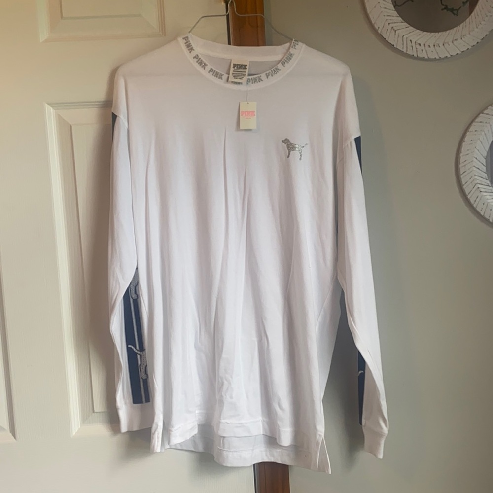 VS Pink BRAND NEW long sleeve!!